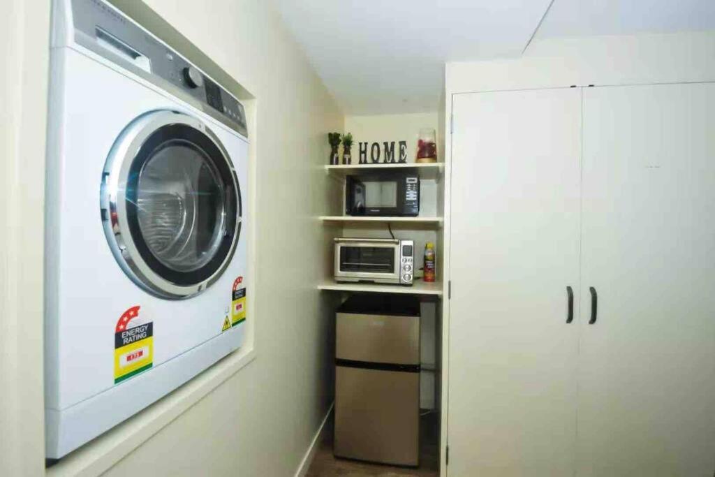 קווינסטאון Lovely Apartment- Amazing Lake & Mountain Views מראה חיצוני תמונה